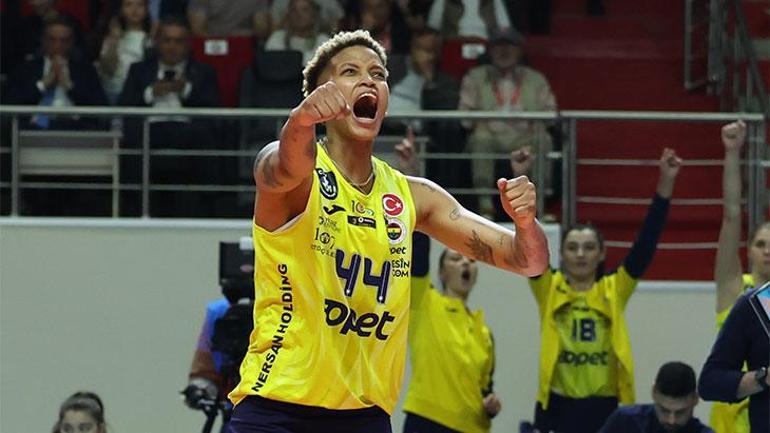 Fenerbahçe'de ayrılıklar belli oldu! Arina Fedorovtseva ve Melissa Vargas kararı