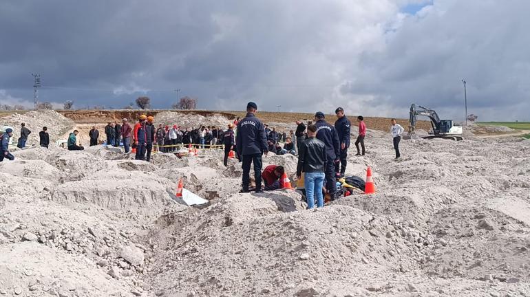 Son dakika... Niğde'de patates deposunda göçük: 2 ölü, 4 yaralı