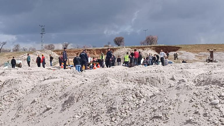 Son dakika... Niğde'de patates deposunda göçük: 2 ölü, 4 yaralı