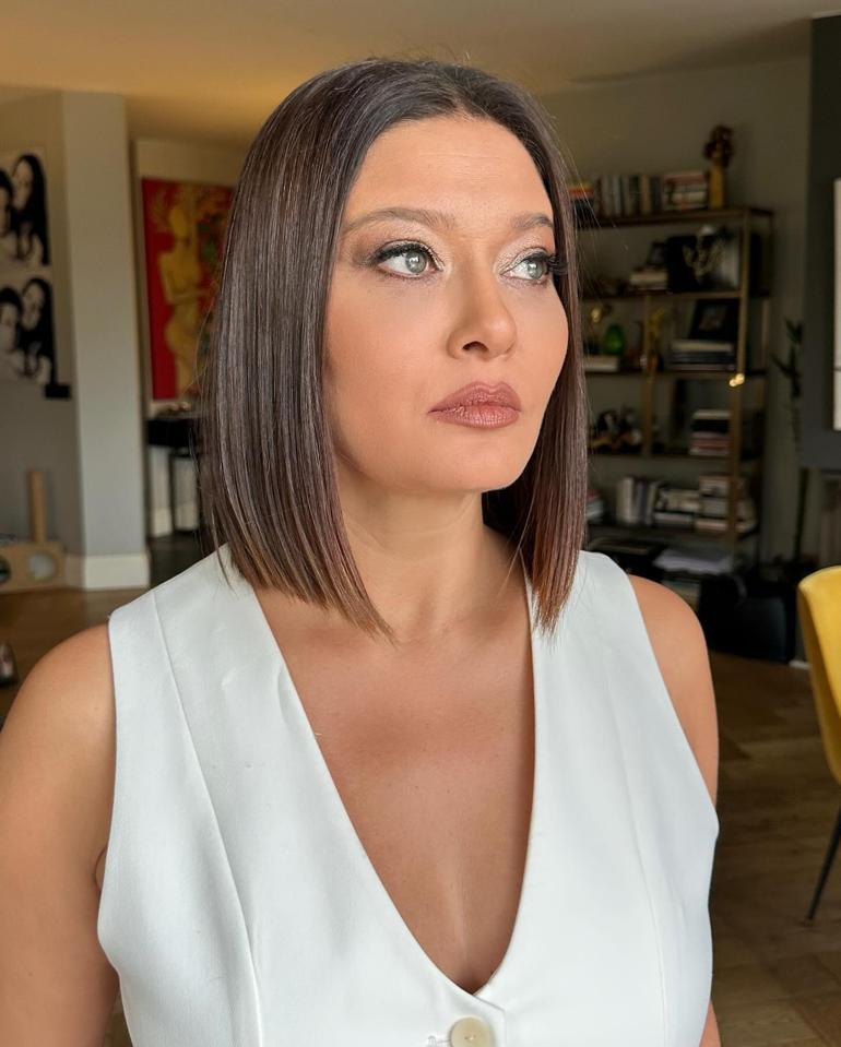 Mayolu pozlarına bir yenisini daha ekledi! Nurgül Yeşilçay'dan 'lahmacun' kombini