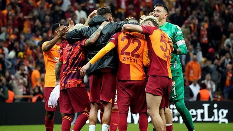 Galatasaray ve Fenerbahçe'nin şampiyonluk yarışında son durum! İşte puan durumu ve kalan maçlar