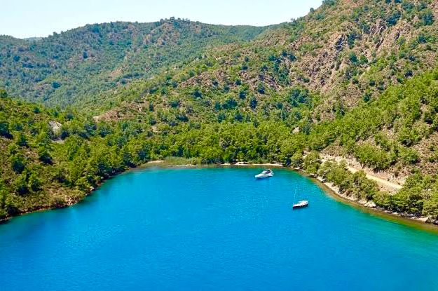 Gocekyatturum.com ile Göcek’in Gizli Cennetlerine Tekneyle Yolculuk: Her Şey Dahil Tatil